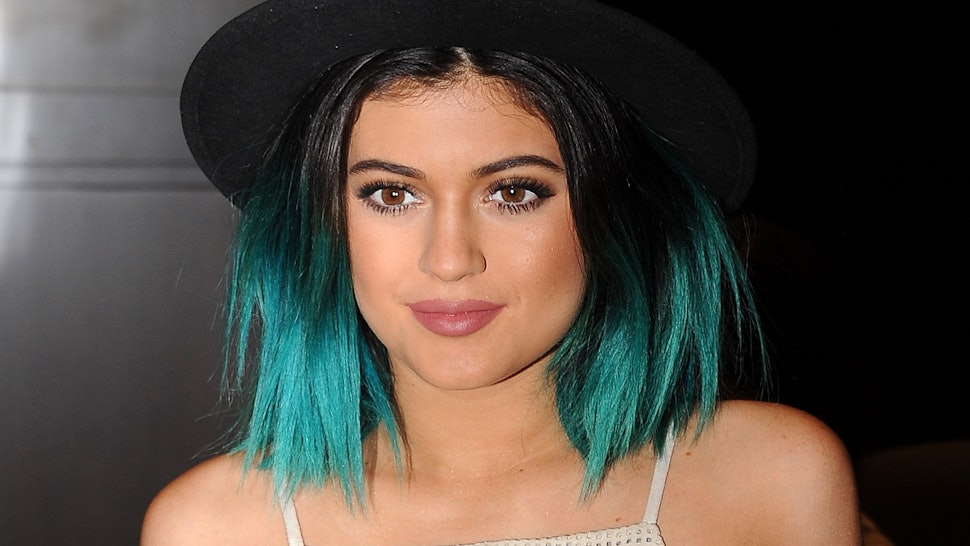 Kylie Jenner Has A New Hairstyle But The Blue Locks With Blunt