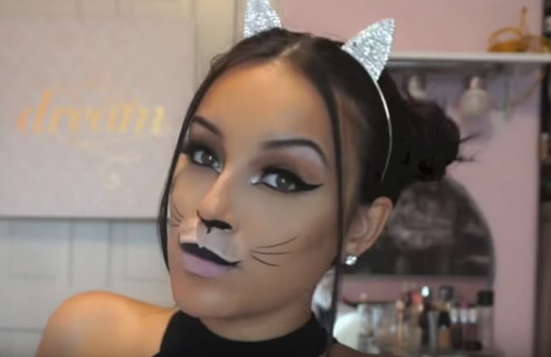 Kitty makeup deals