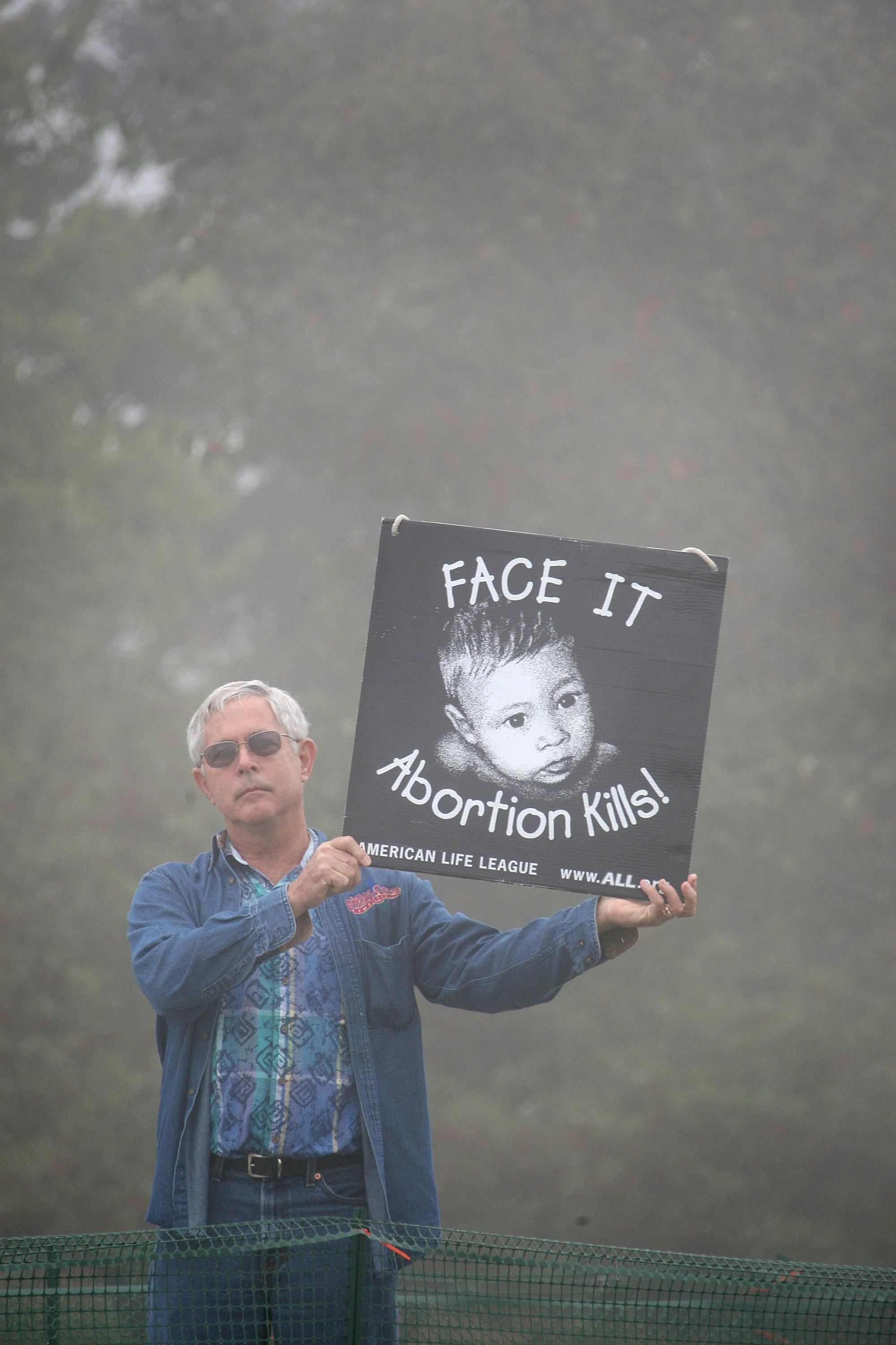 Supreme Court Ends Abortion Clinics' Buffer Zones, Making Pro-Life ...