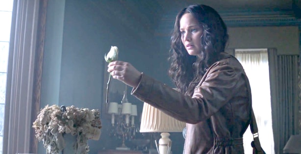 13 Moments From Mockingjay The Book That We Need To See In