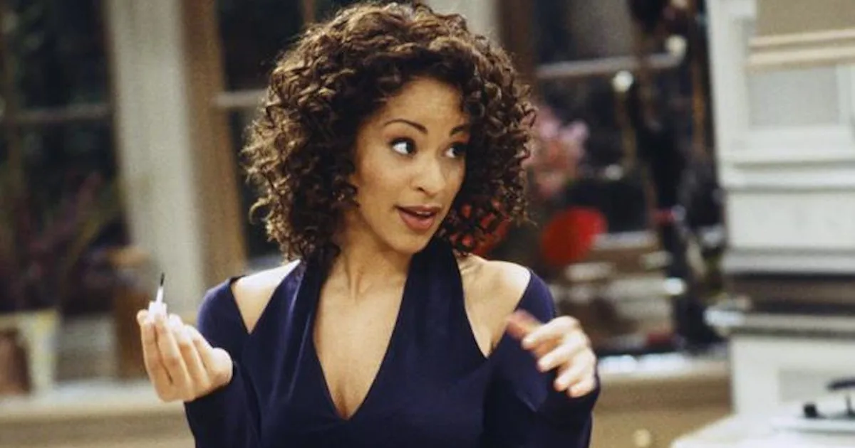 30 Fashion Icons Of The 90s Whose Style We ll Never Completely Get 30-fashion-icons-of-the-90s-whose-style-we-ll-never-completely-get