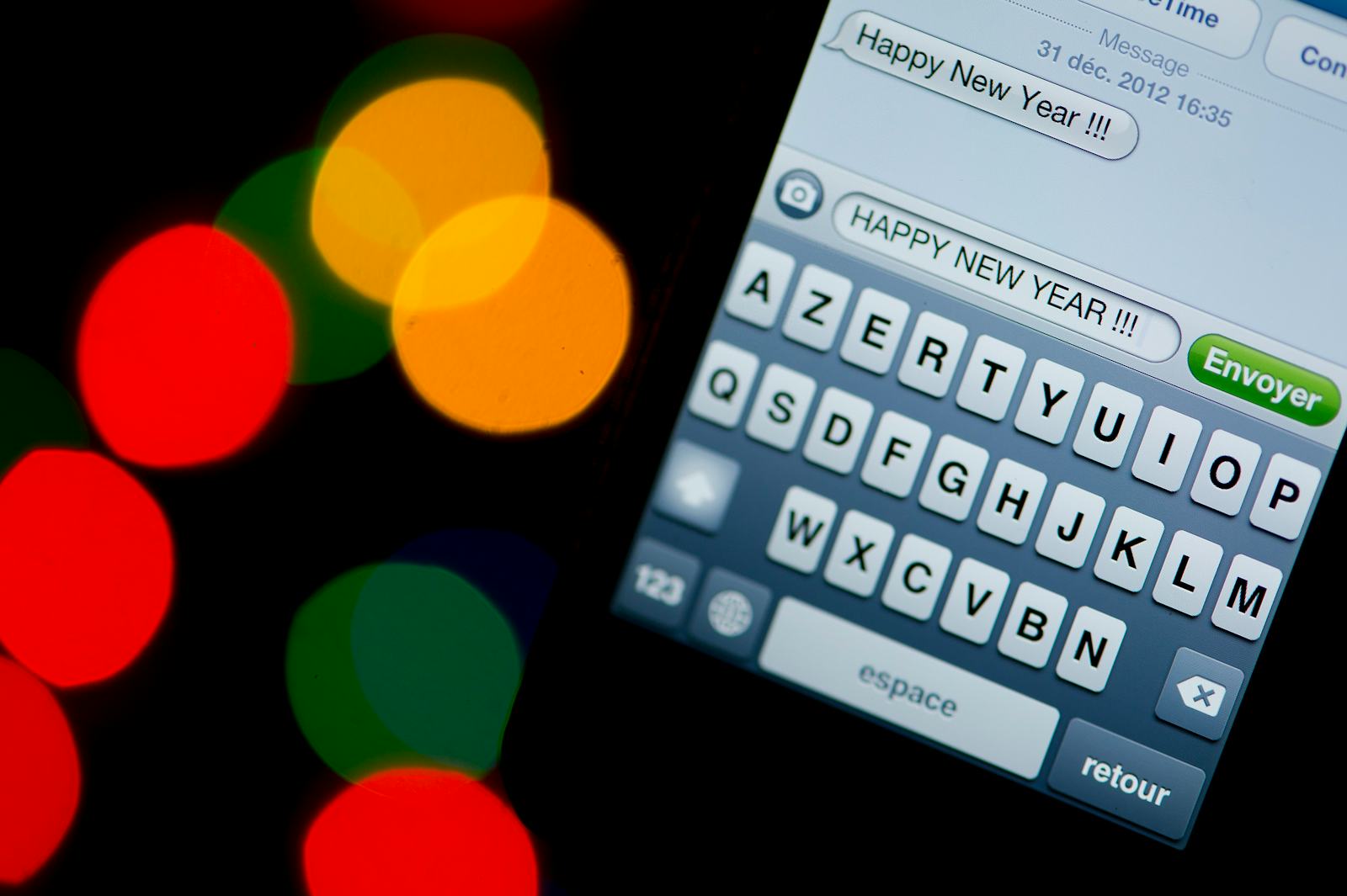 How To Use Bubble Effects In iOS 10, Because They'll Take Your