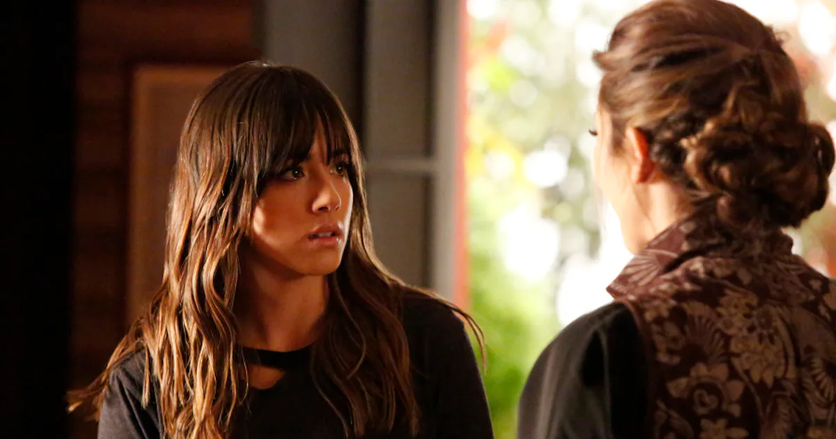 Skye Finally Meets Her Mom On Agents Of S H I E L D It S A Long Awaited Touching Moment Skye Finally Meets Her Mom On Agents Of S H I E L D It S A Long Awaited Touching Moment