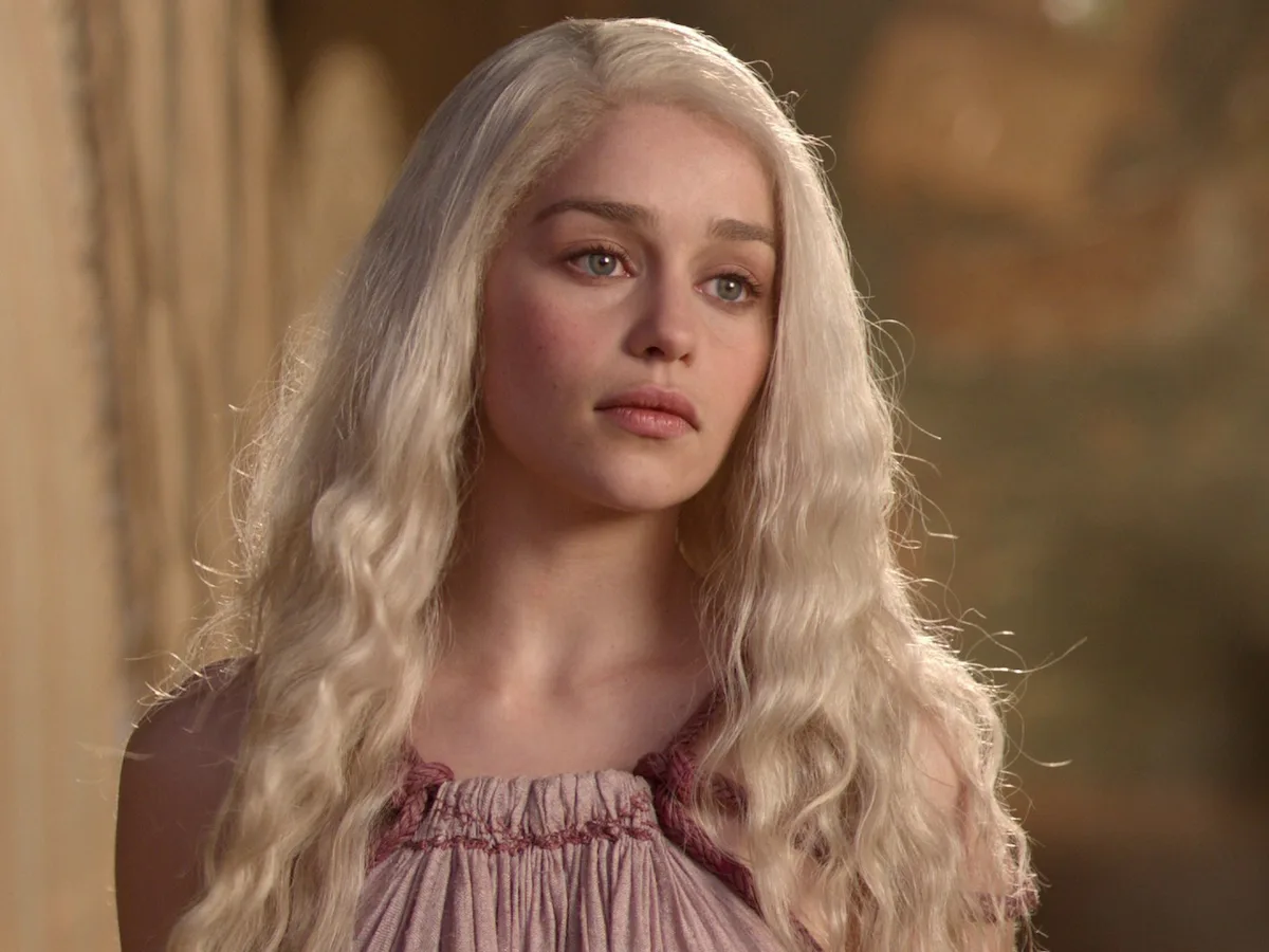 Daenerys Targaryen's Fashion Evolution Through 'Game Of Thrones' How Her Wardrobe Mirrors Her Character Daenerys Targaryen's Fashion Evolution Through 'Game Of Thrones' How Her Wardrobe Mirrors Her Character