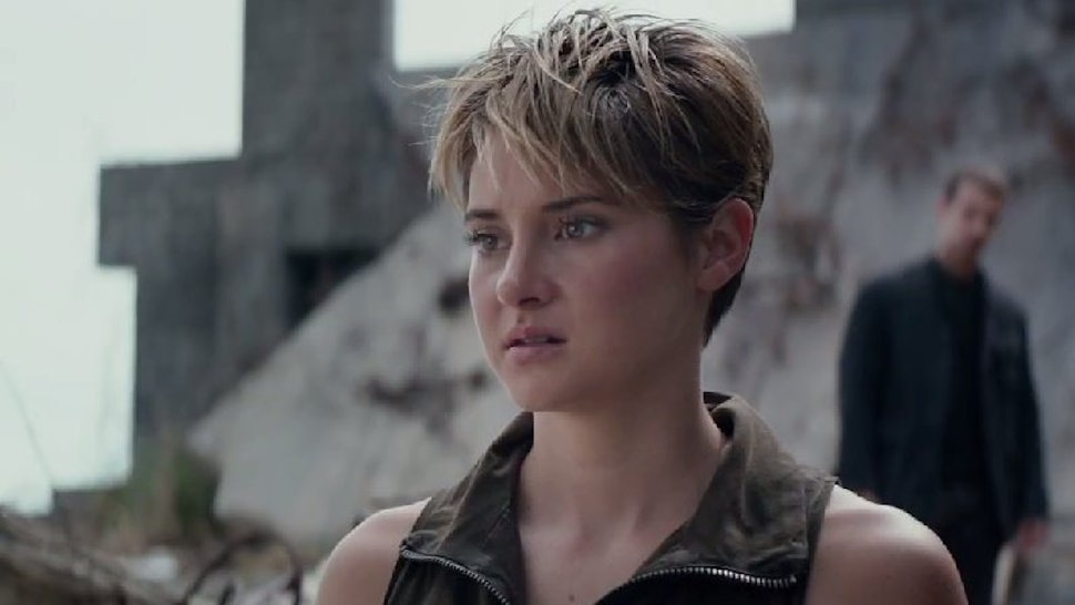 13 Emotional Stages Of Reading Veronica Roth S Insurgent