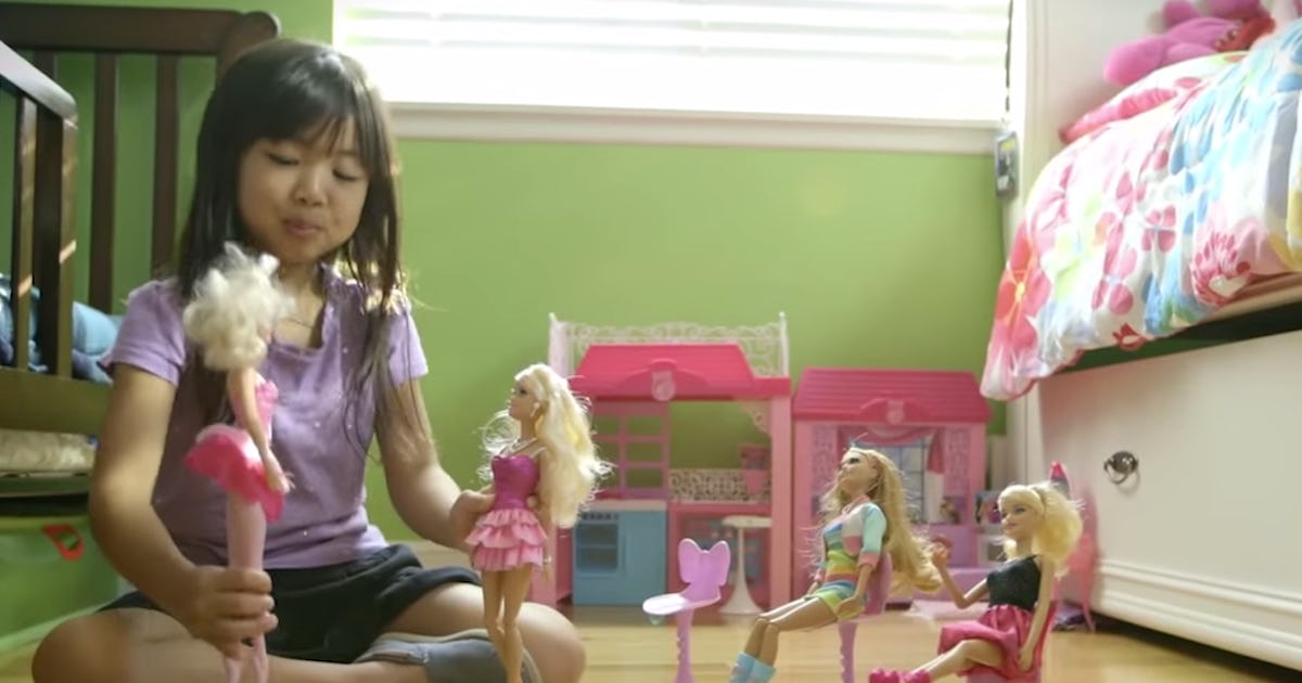 The Barbie Project Shows How Little Girls Really Play With Their Dolls