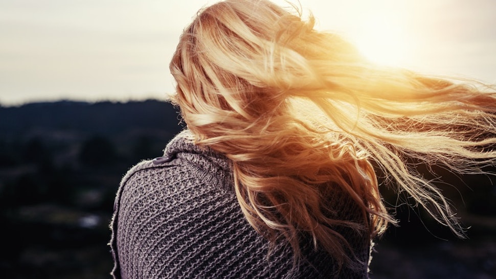 9 Ways To Revive Your Hair Color At Home Without Using Dye