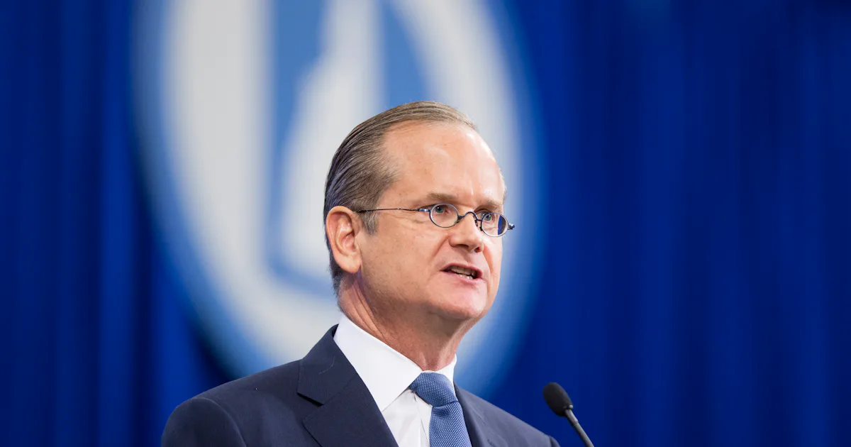 Lawrence Lessig Drops Out Of The 2016 Presidential Race