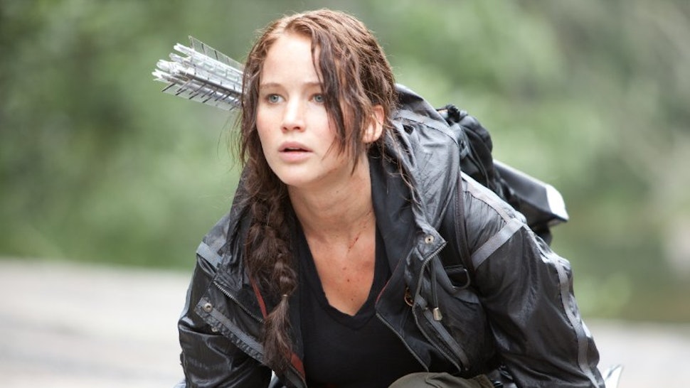 does katniss die in the hunger games
