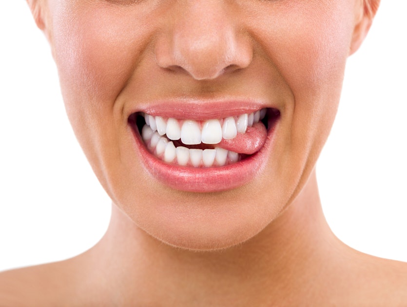 How To Whiten Your Teeth Because You're Probably Making ...