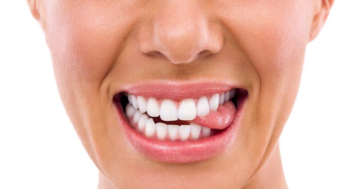How To Whiten Your Teeth Because You're Probably Making ...