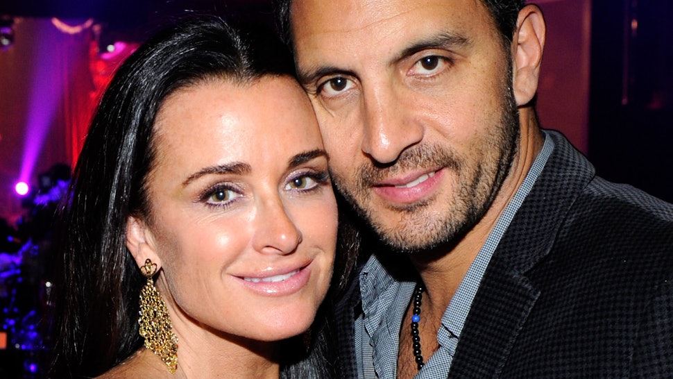 Photos Of 'RHOBH' Star Kyle Richards' Wedding To Mauricio Umansky Are