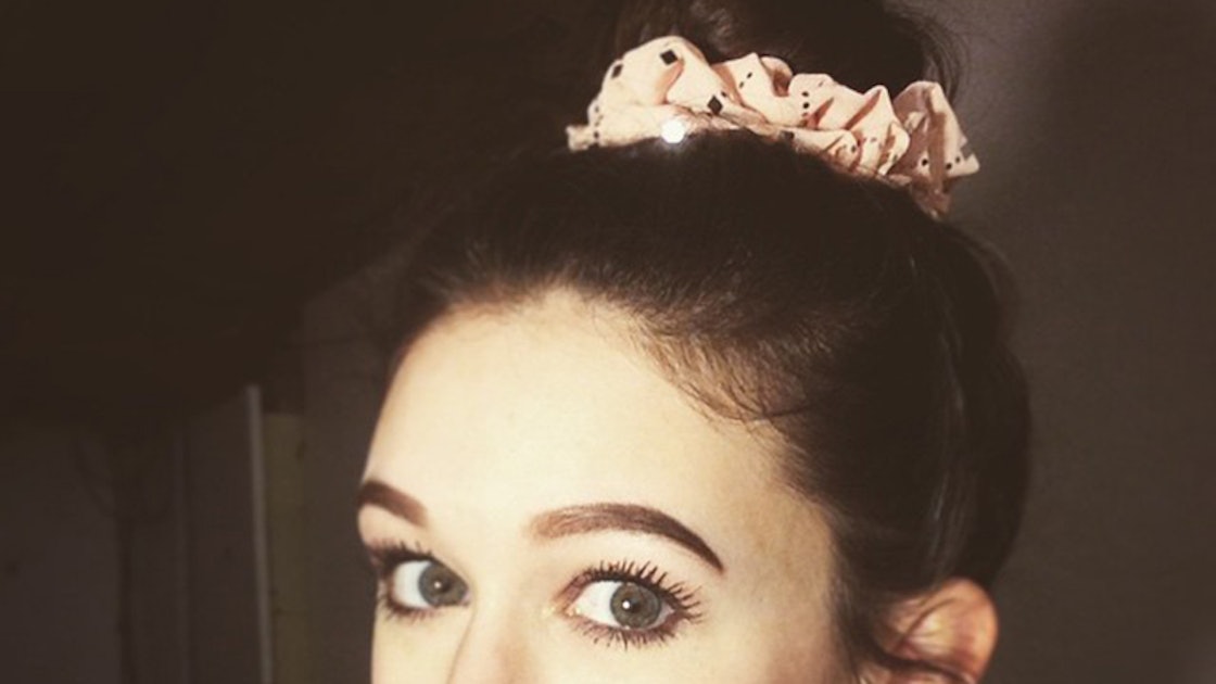 6 Ways To Style A Scrunchie In 2015 Without Looking Like Your