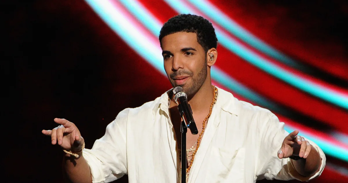 Singer Back Cool 7 Cool Karaoke Songs That Will Make You Look Like The Most Awesome ...