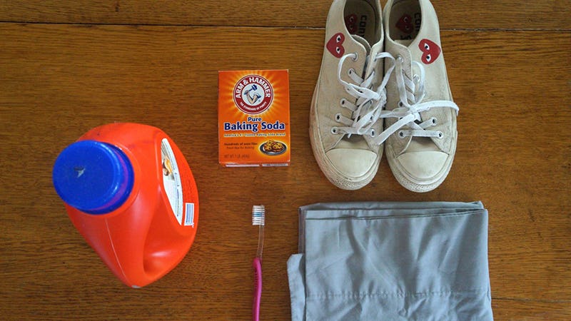 How to clean white comme des garcons converse Clearance