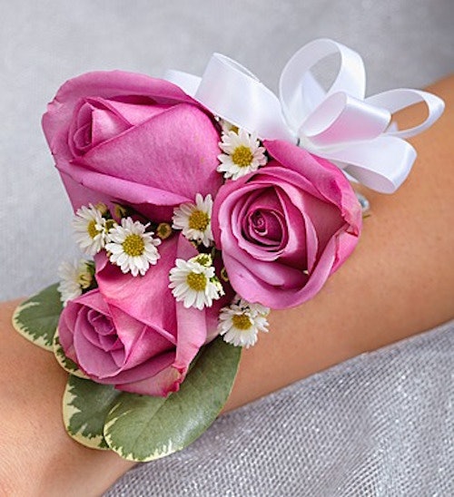 inexpensive wrist corsages