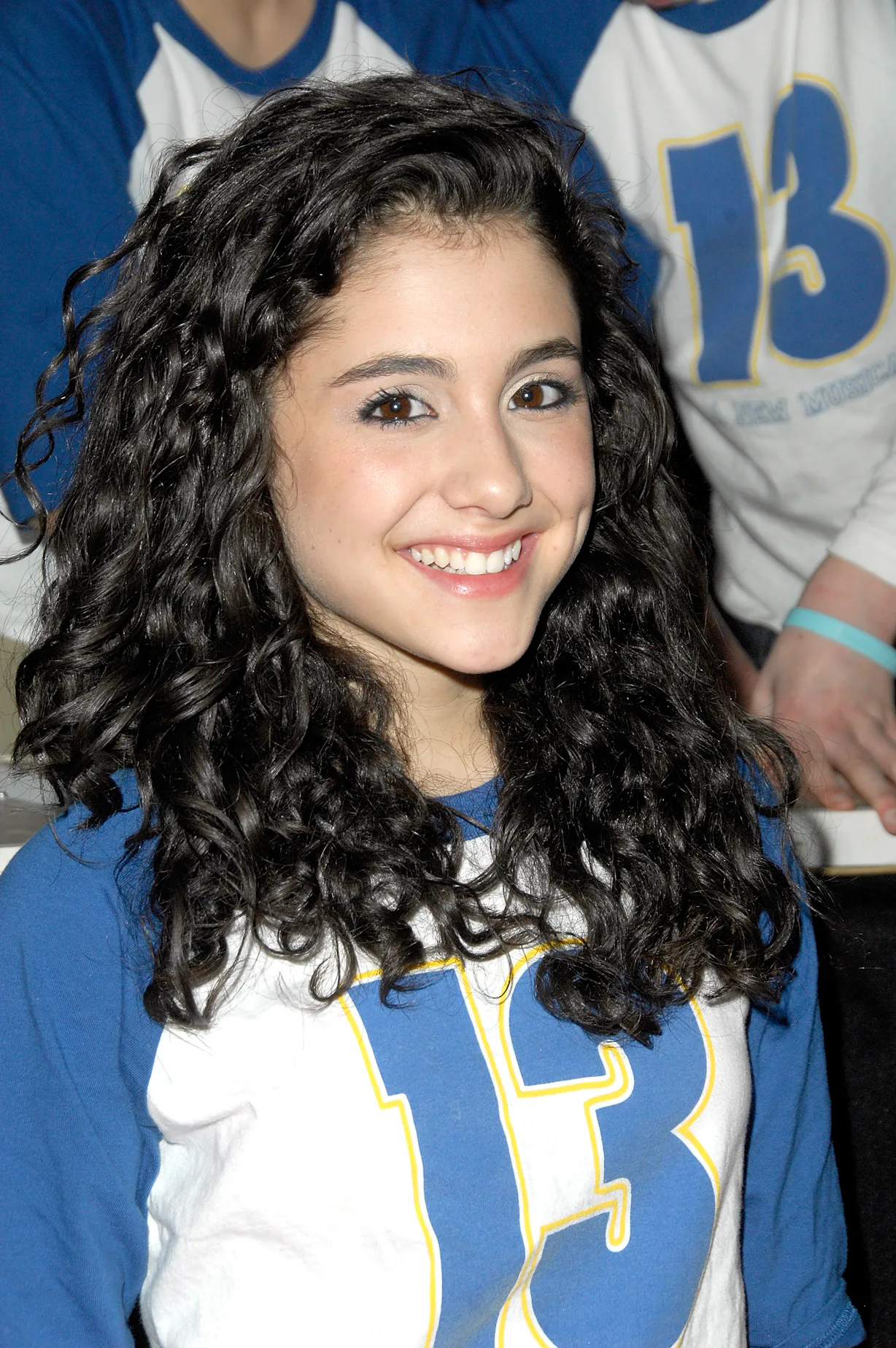 7 Clips Of Ariana Grande In '13' On Broadway That