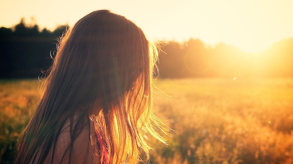 5 Hair Symptoms You Shouldn T Ignore From Sudden Hair Loss To Itching