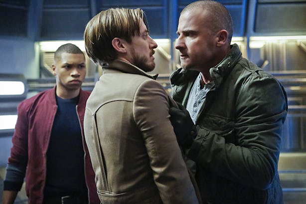 Did Snart Kill Mick On 'legends Of Tomorrow'? This Friendship Has 