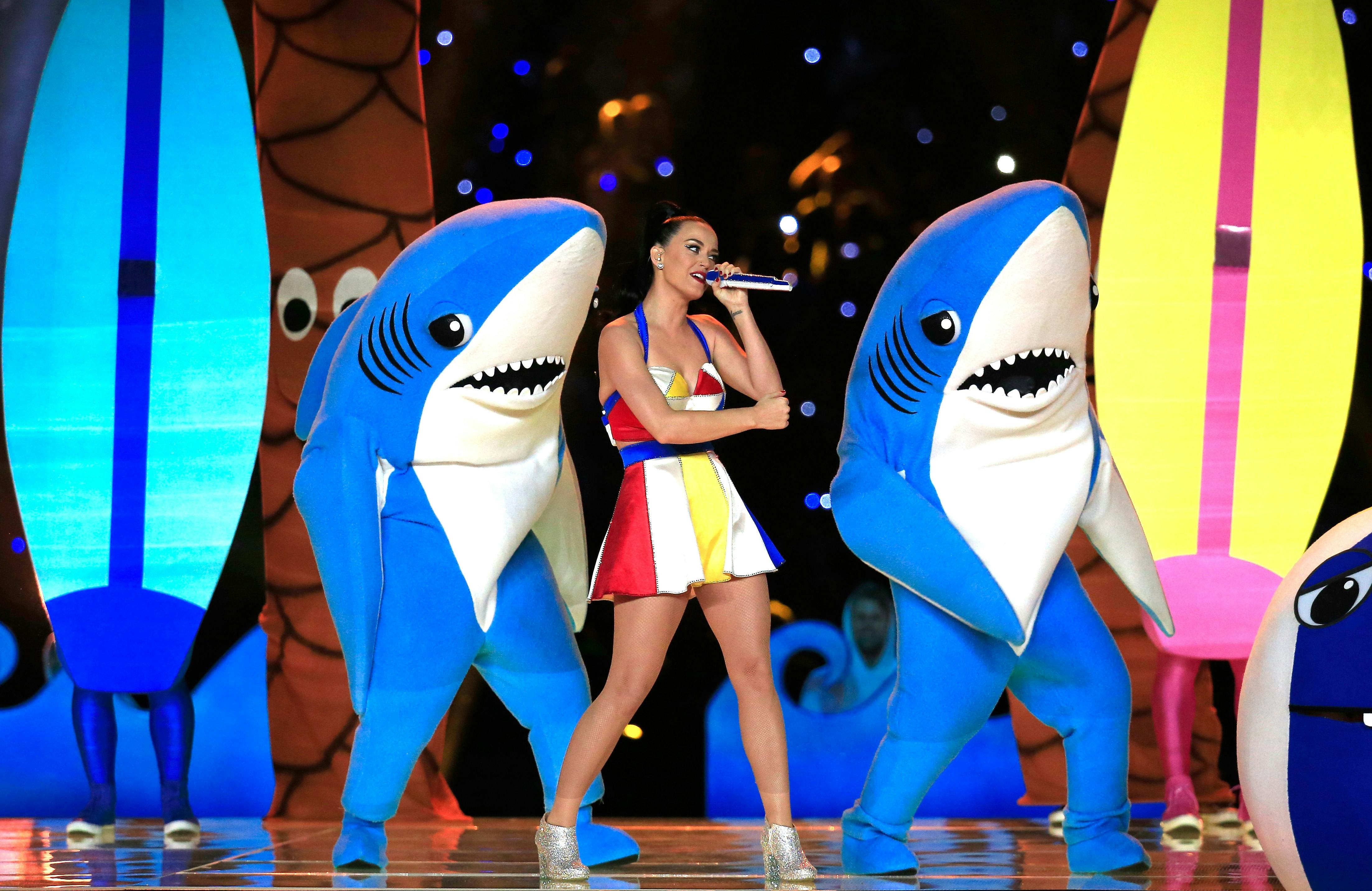 Katy Perry's Super Bowl Shark Proudly Uses Gig As PickUp Line On