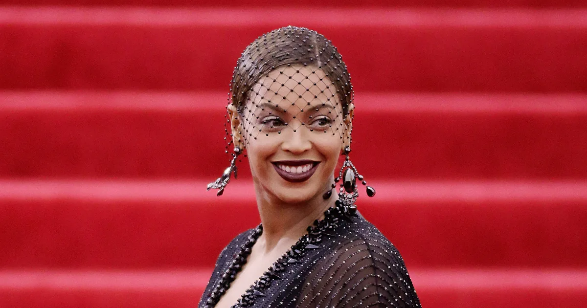 Beyonce Isn’t Removing Jay Z Finger Tattoo, That Thing’s Been Fading ...
