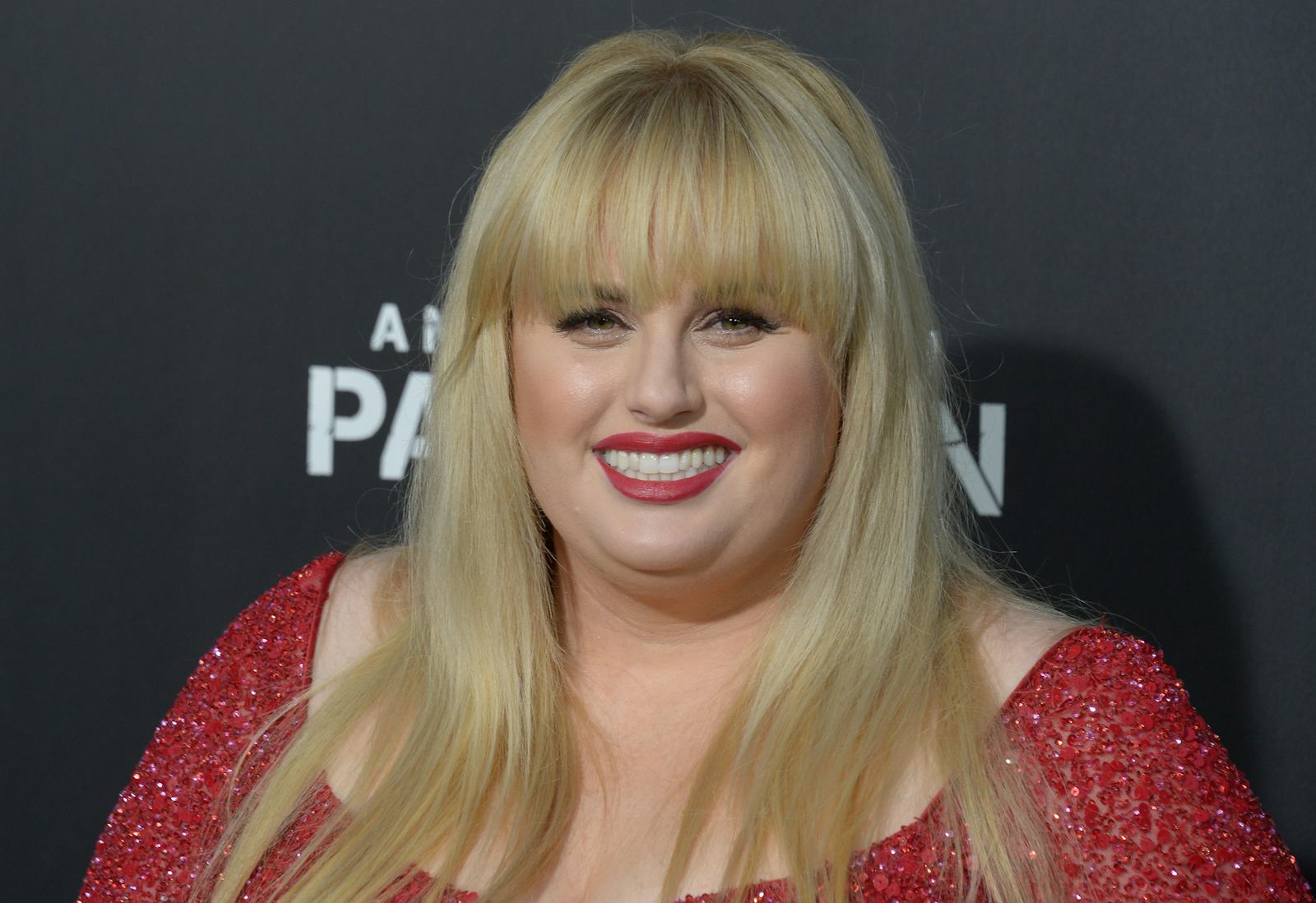 5 Reasons Rebel Wilson & Her Style Should Be Your Summer Fashion Icon