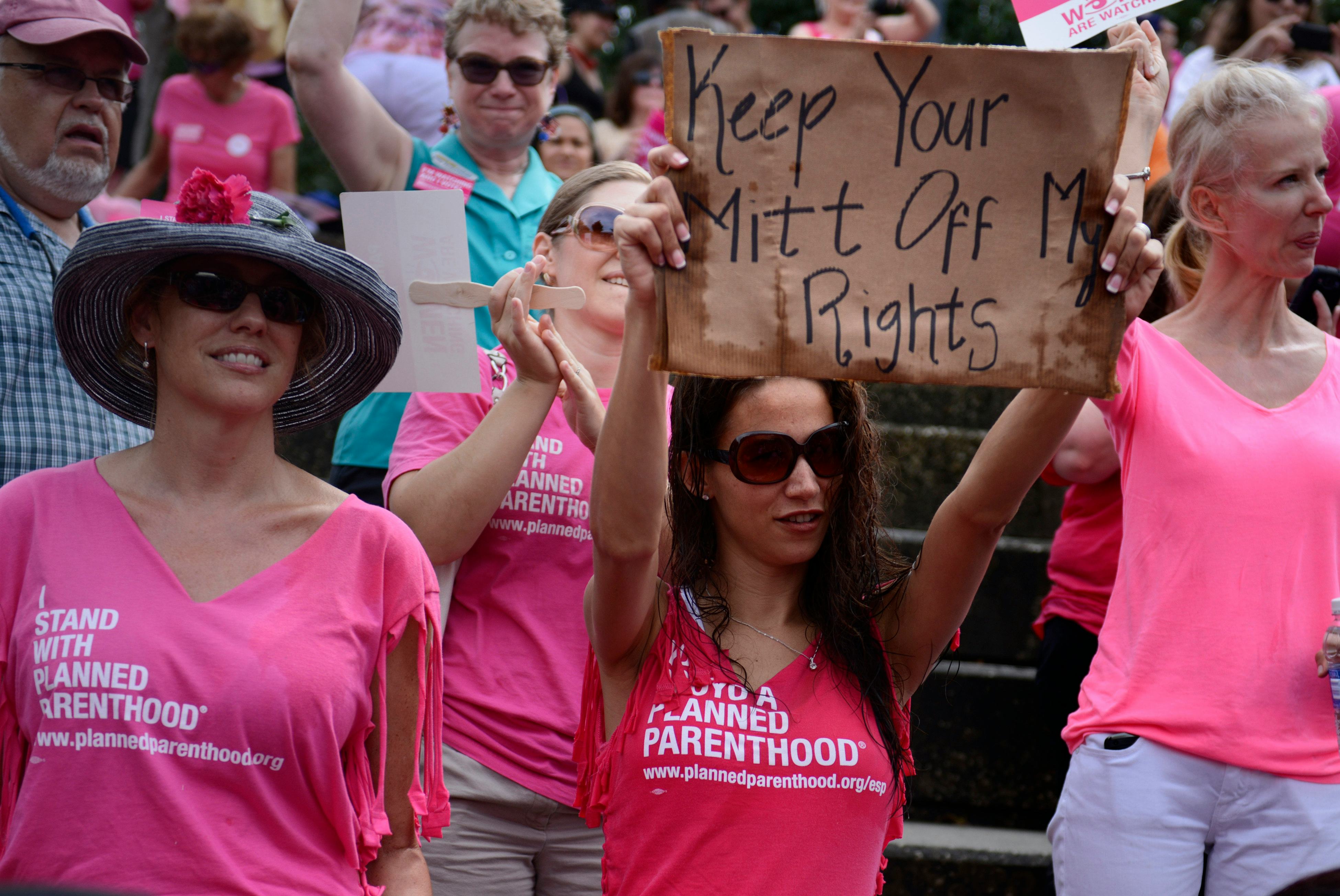 7 Ways To Help Abortion Providers On The Anniversary Of Roe V. Wade