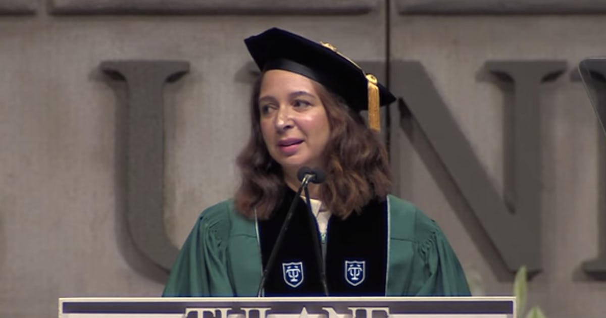 Maya Rudolph Sings Beyonce During Tulane University Speech, Because ...