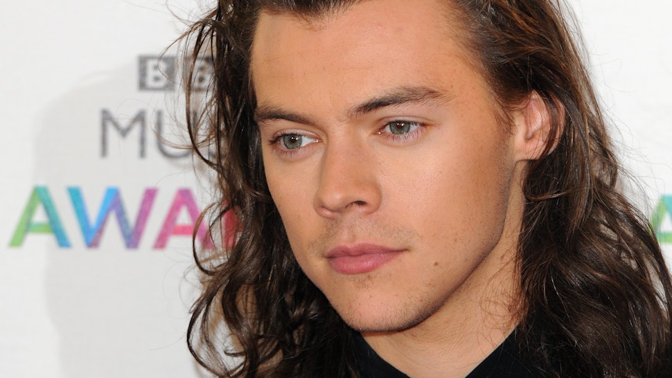 29 Harry Styles Short Hair Twitter Reactions That Describe Every