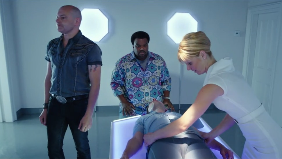 Hot Tub Time Machine 2 Trailer Proves Their Advertisement