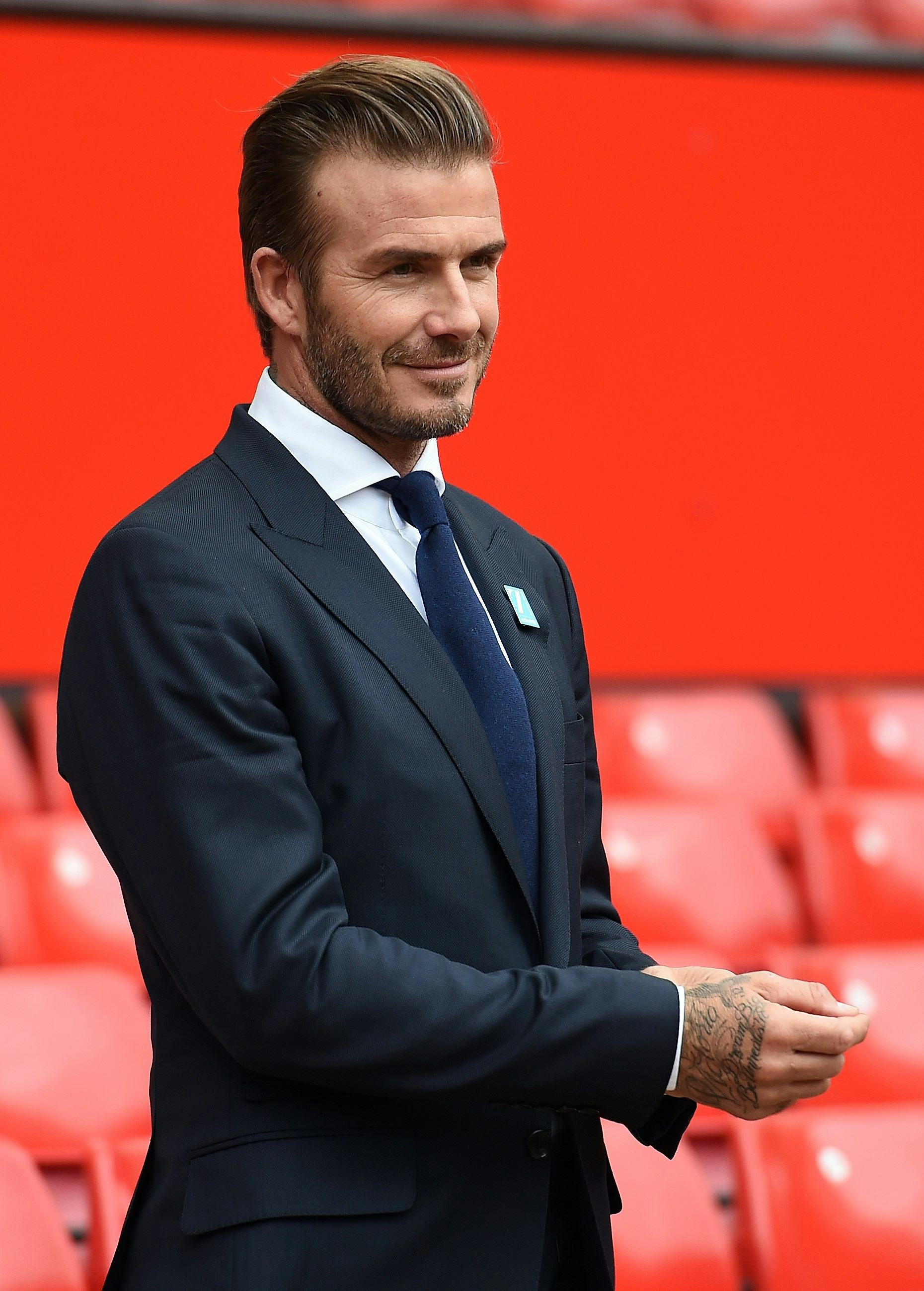 Who Cuts David Beckham S Hair He Has The Spice Girls To