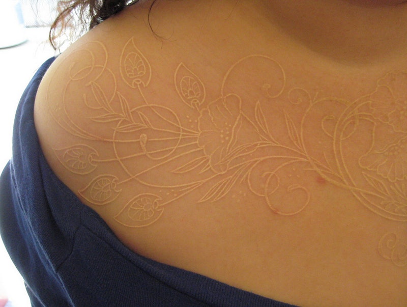 White Tattoos on Dark Skin Tones: Everything You Need to Know