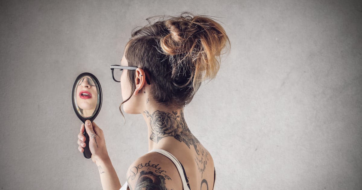 7 Benefits Of Having Oily Skin Even If It Sometimes Feels Like Your Face Is Melting Off 7 Benefits Of Having Oily Skin Even If It Sometimes Feels Like Your Face Is Melting Off