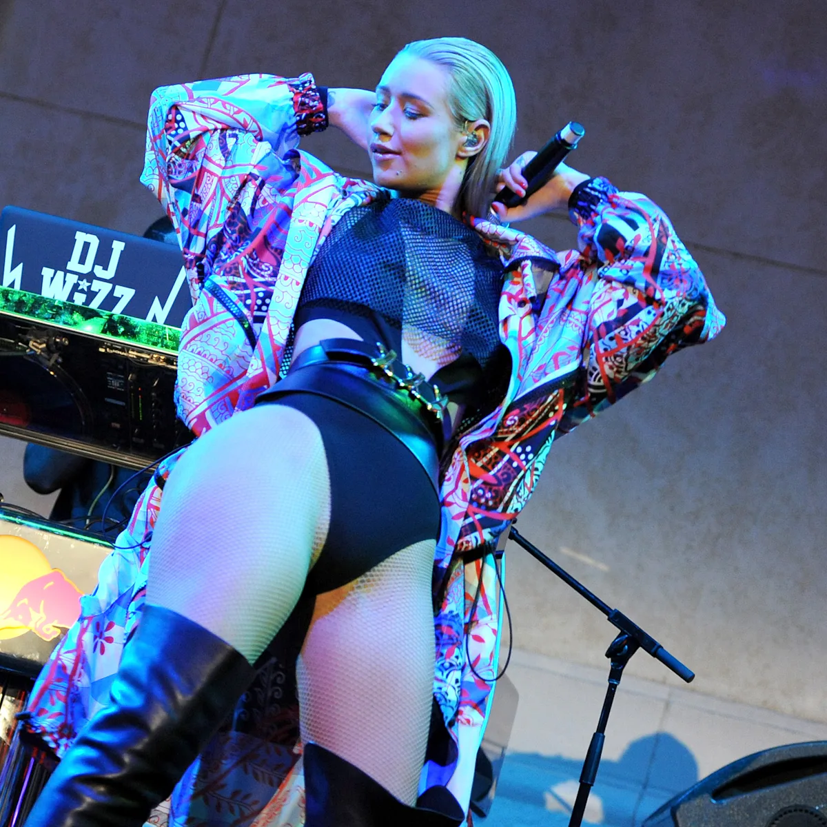 iggy azalea purple dress Iggy Azalea EXCLUSIVE: Star pushes baby Onyx around in Fendi stroller