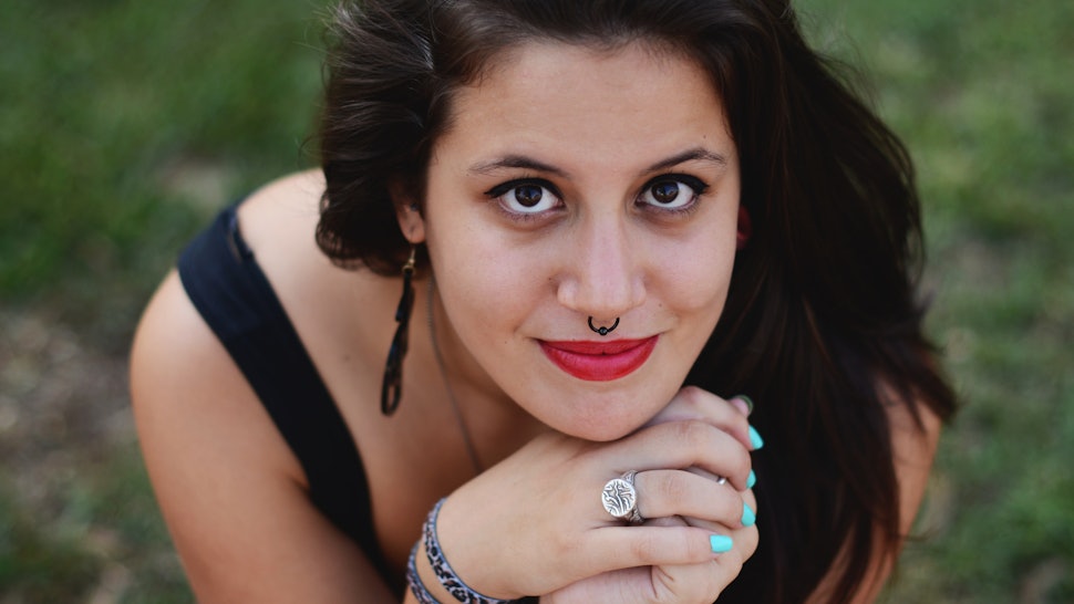 7 Popular Types Of Nose Piercings Their Corresponding Jewelry