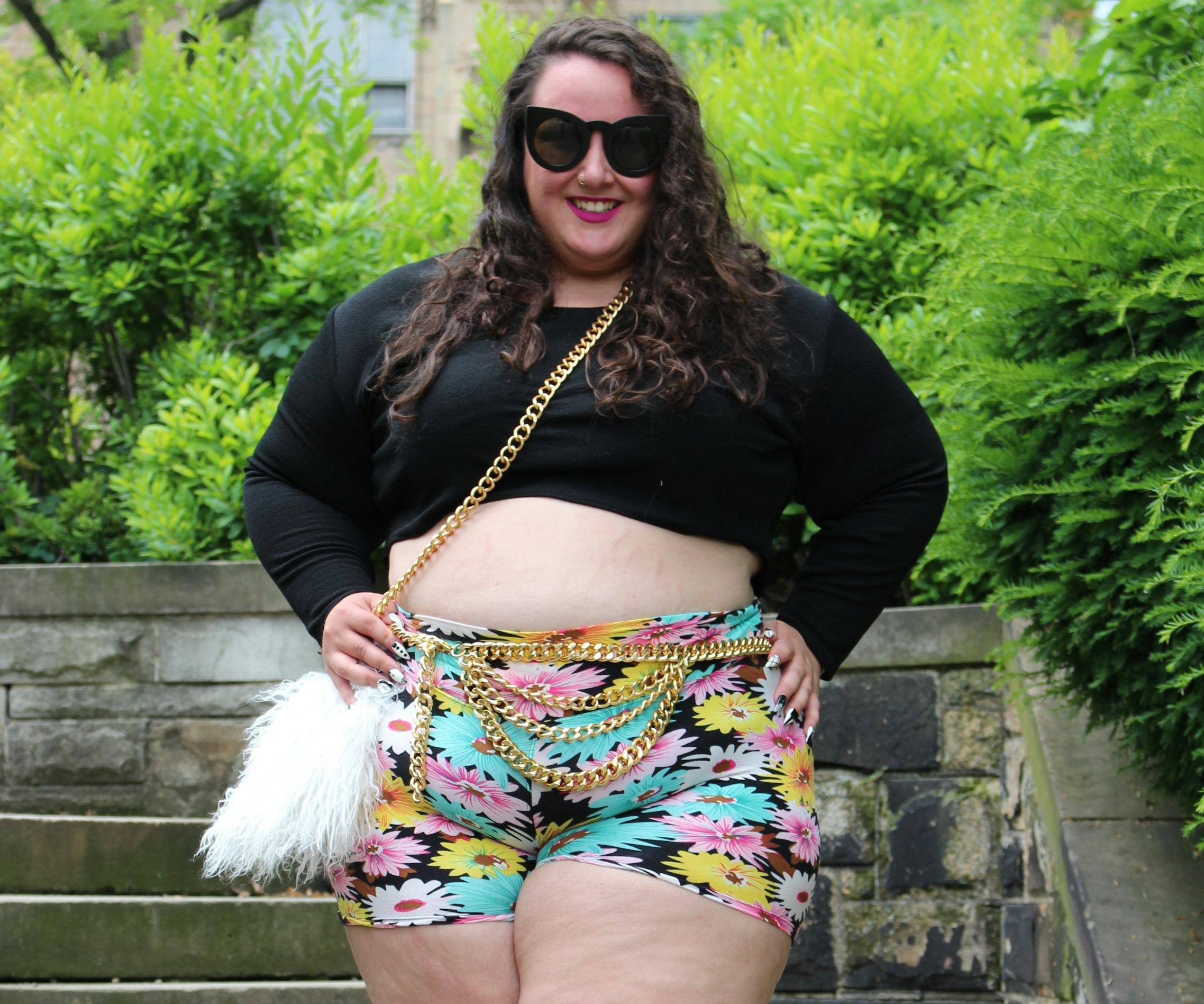 plus size girls in shorts