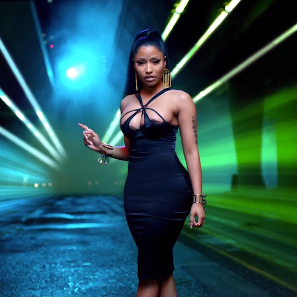 Nicki Minaj's "The Night Is Still Young" Outfits Ranked, From Safety Gear To Great Achievements In Double-Stick Tape Nicki Minaj's "The Night Is Still Young" Outfits Ranked, From Safety Gear To Great Achievements In Double-Stick Tape