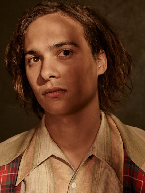 Who Is Nick Clark On Fear The Walking Dead Frank Dillane Has A Famous Father And Strong Resume 