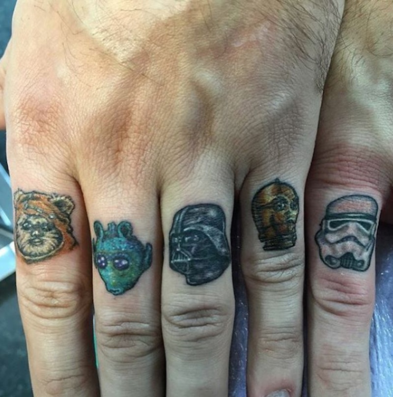 19 Tiny & Intricate Tattoos That Prove Size Doesn't Matter — PHOTOS