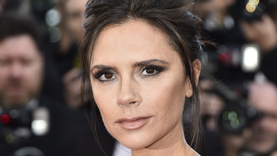 How To Fake Short Hair Like Victoria Beckham Does On Vogue Korea