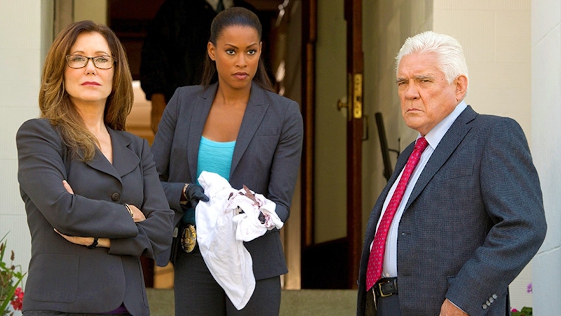 When Is Major Crimes Season 4 Premiere It S Going To Be A Criminally Good Summer