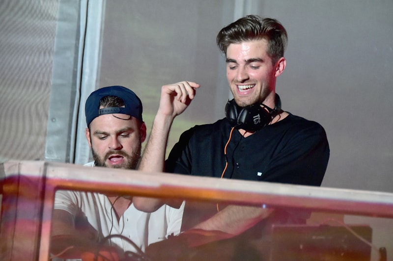 The Chainsmokers Take Selfies In 6 Different Styles And Talk Their New Hit Roses