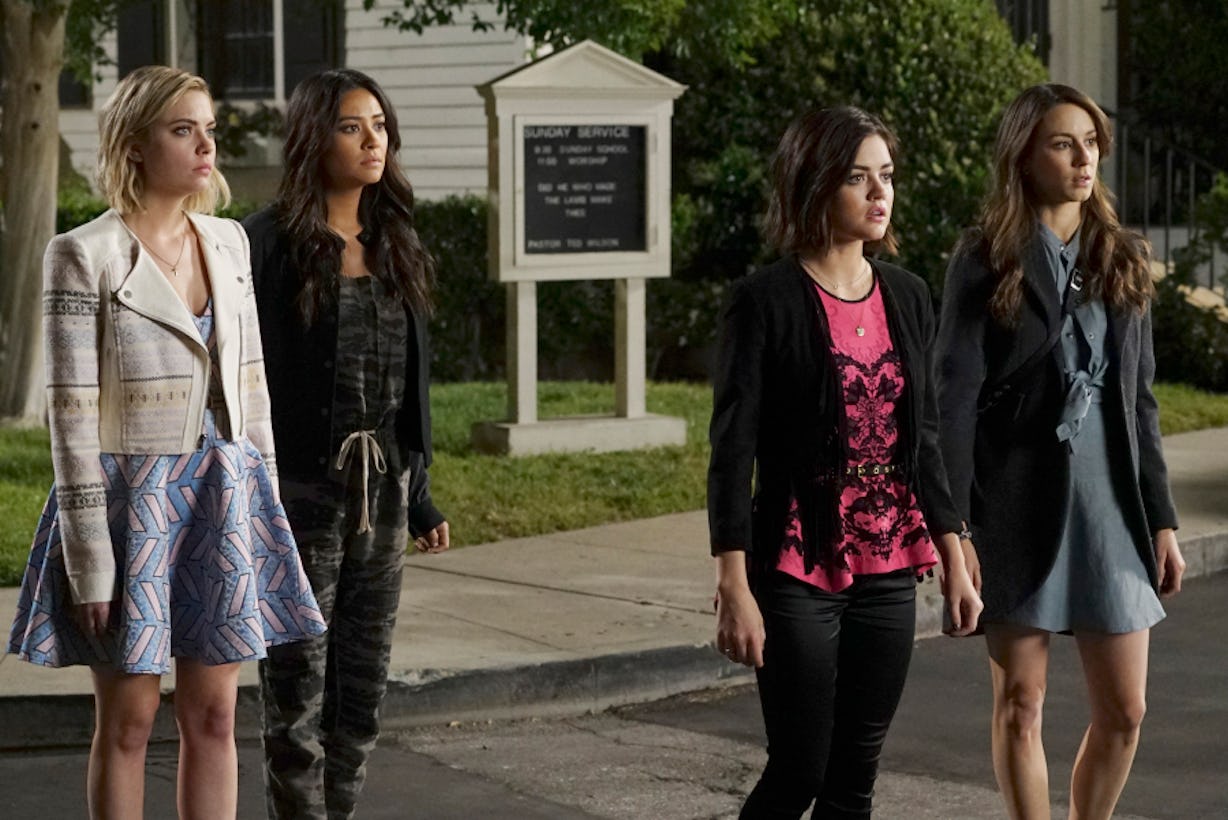 10 'Pretty Little Liars' Time Jump Theories That Tease Everything From