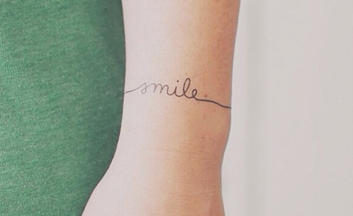 17 Stunning Minimalist Wrist Tattoos That Will Give You Ink Envy — PHOTOS