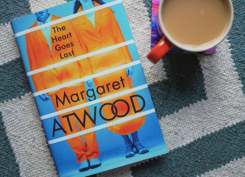 Margaret Atwoods New Novel The Heart Goes Last Is A Wacky Darkly Funny Dystopia 