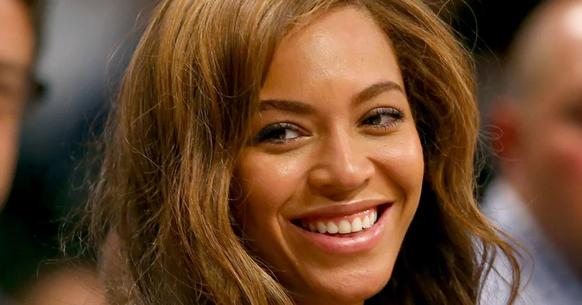 11 Times Beyoncé's Worn '7/11' Fashion In Real Life Just Because She Can