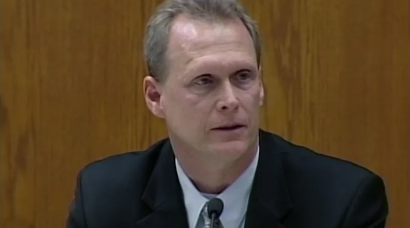 Who Is Tom Fassbender? The 'Making A Murderer' Detective Is Still At Work