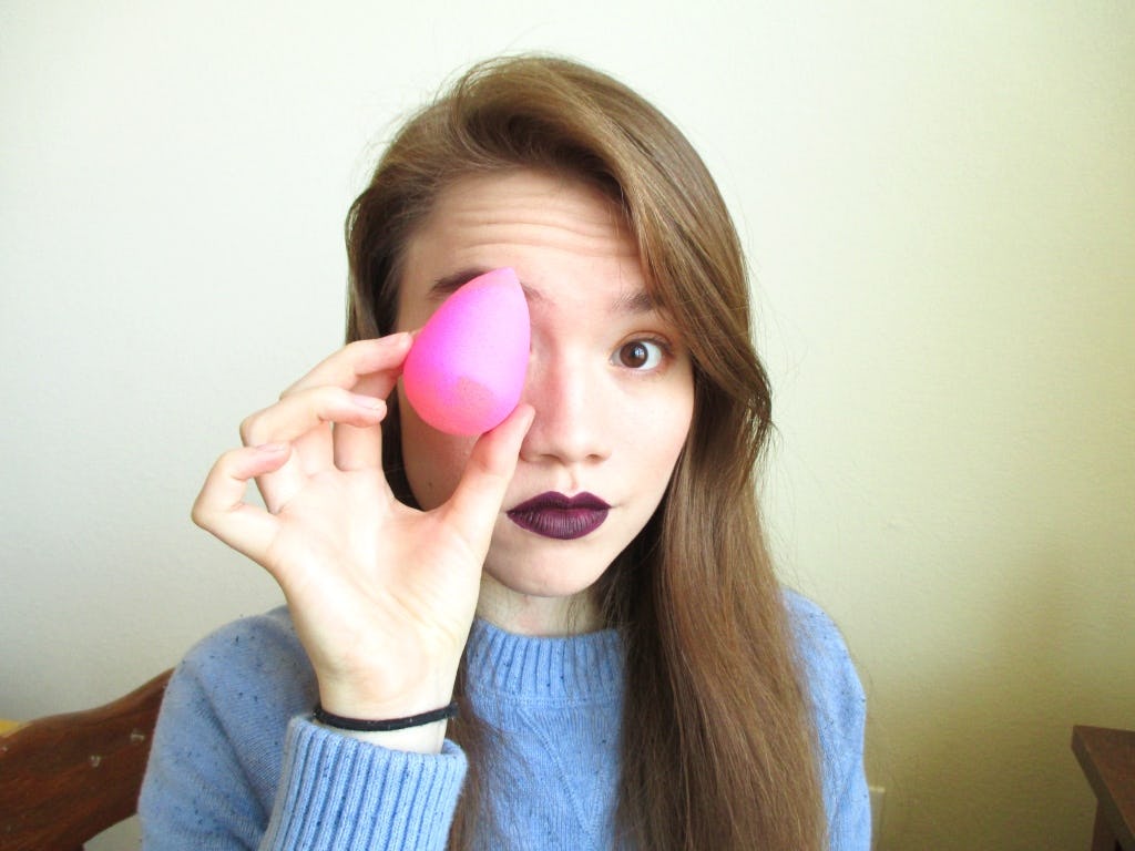 How To Use A Beauty Blender In 5 Simple Steps To Get FlawlessLooking