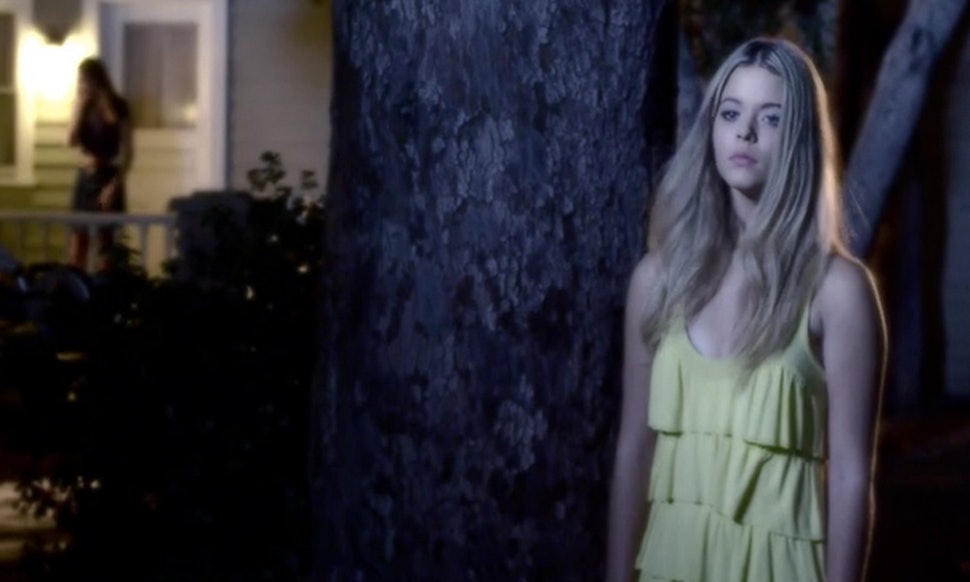 Who Hit Ali In The Head With A Rock CeCe Hit Ali With The Rock On 'Pretty Little Liars' Biggest Night In A
