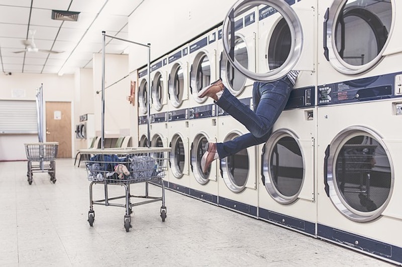 11 Ridiculous Things Only People Who Do Laundry In Big Cities Have Done